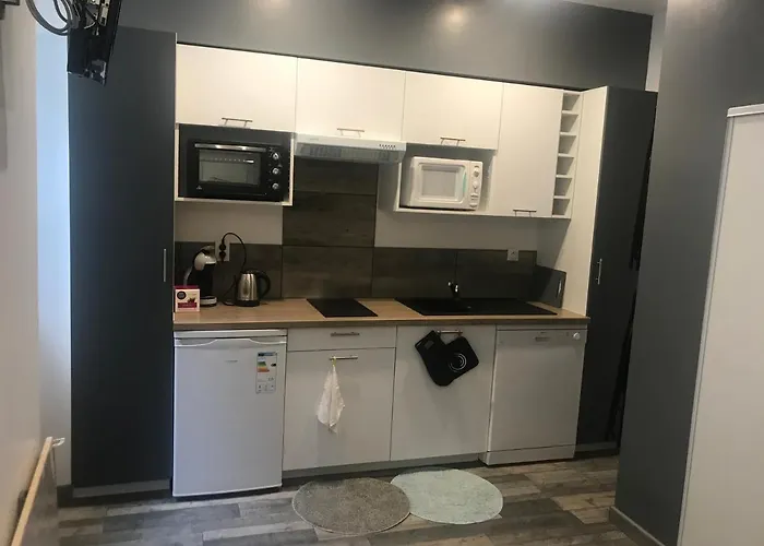 Joli Entièrement Rénové